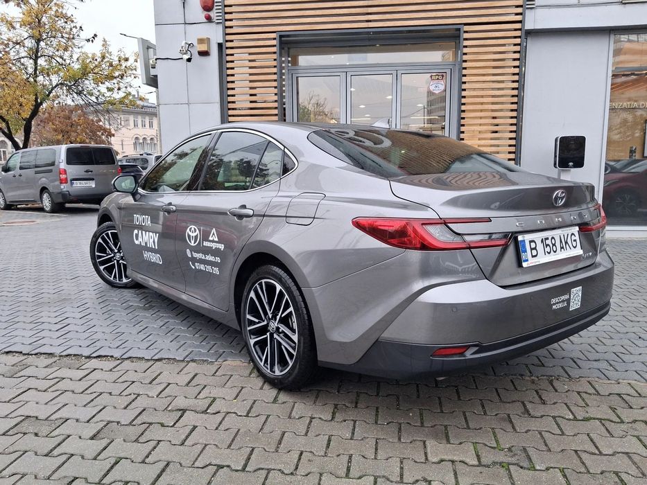 TOYOTA Camry 2026 — imagine 4