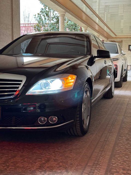 Mercedes Benz W221 S450 4Matic LONG