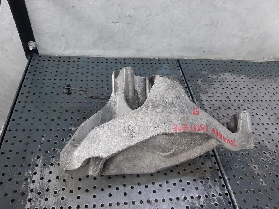 suport motor 2.5 tdi bpe vw touareg 7l  070199307b