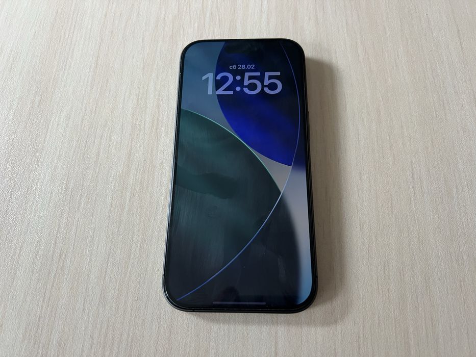 Продавам Apple iPhone 17 256GB