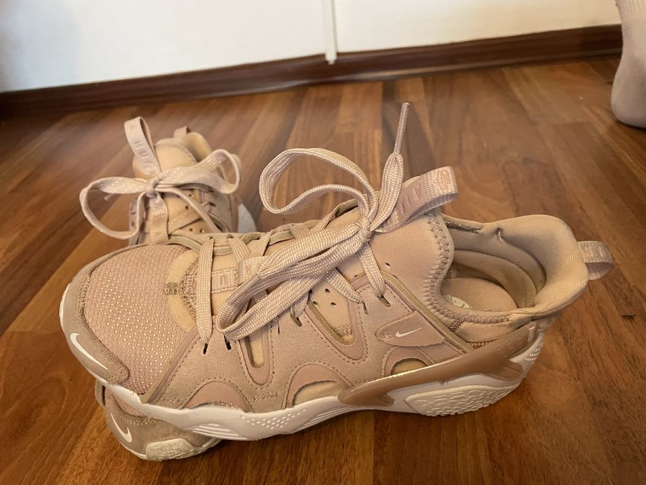 nike huarache craft 40