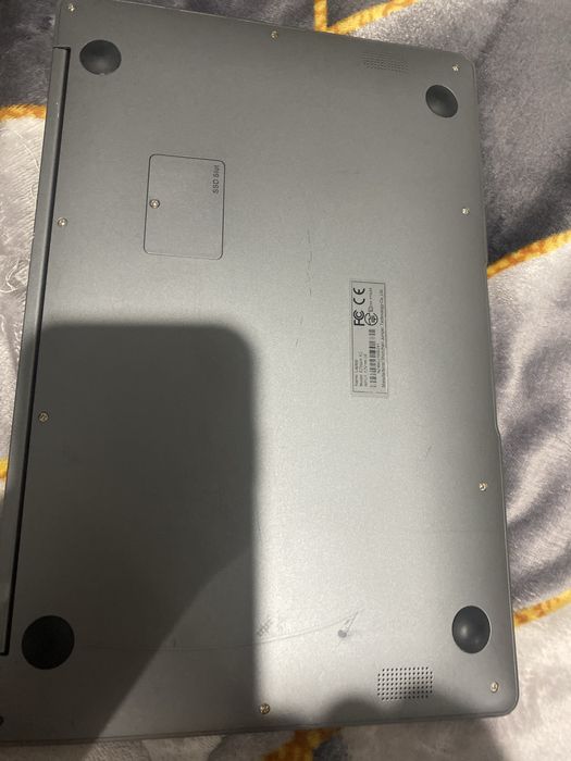 Laptop ezbook x3 negociabil