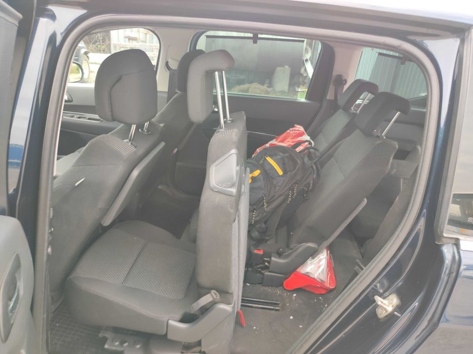 Peugeot 5008 1,6 HDI 7места,Регистриран,Панорама