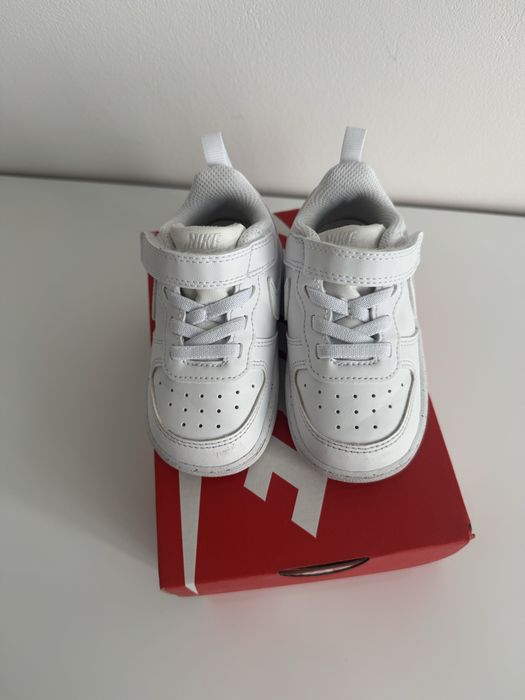 Маратонки Nike размер 22