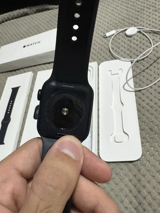 Apple Watch SE 2 / 40 mm
