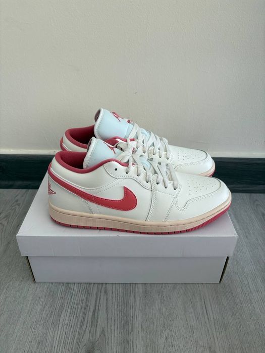 Air Jordan 1 low