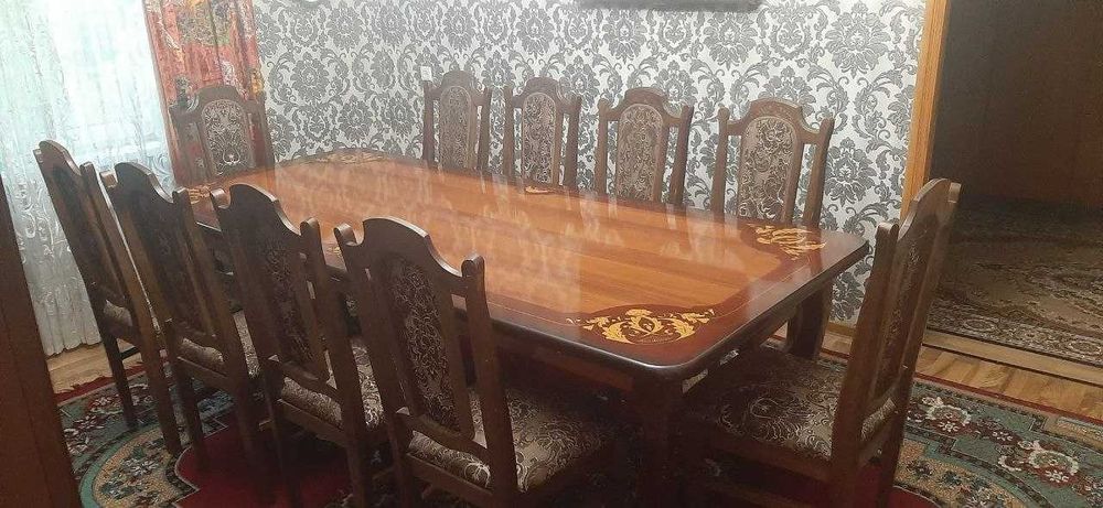 Меҳмонхона учун стол ва стуллар / Стол и стулья для зала