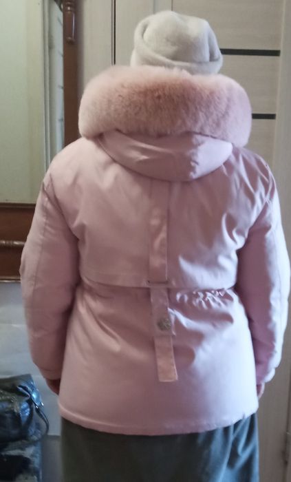 Продам зимнюю куртку