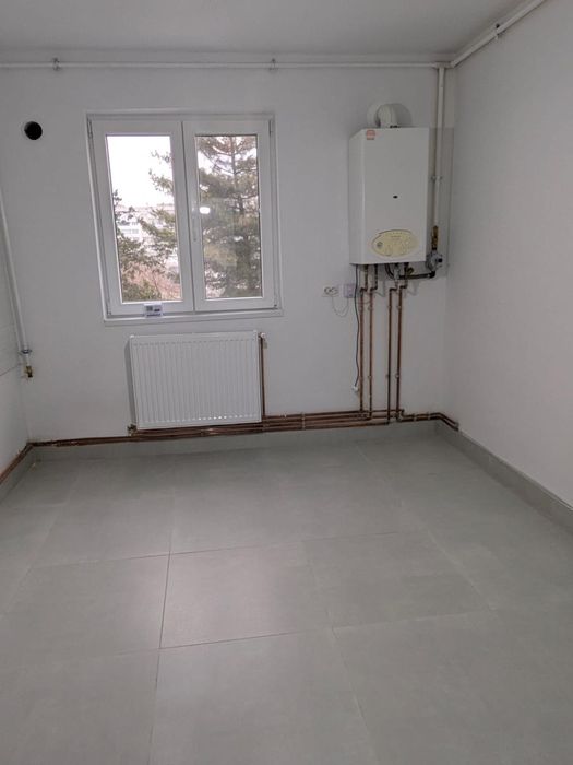 Apartament 2 camere decomandat.  Complet renovat