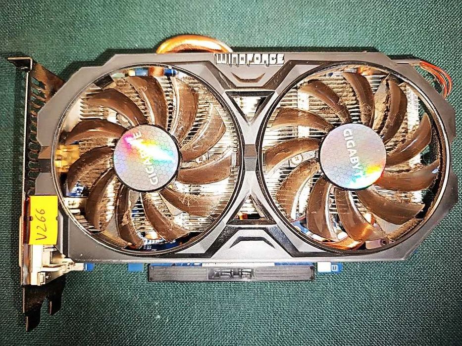 GIGABYTE GeForce GTX 660 WindForce2 2GB GDDR5 192bit (GV-N660WF2-2GD) Placa video
