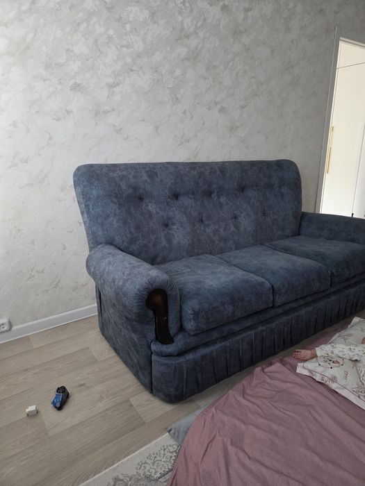 Продам диван раскладной