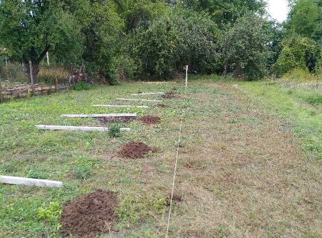 Копам дупки за ограда или дръвчета