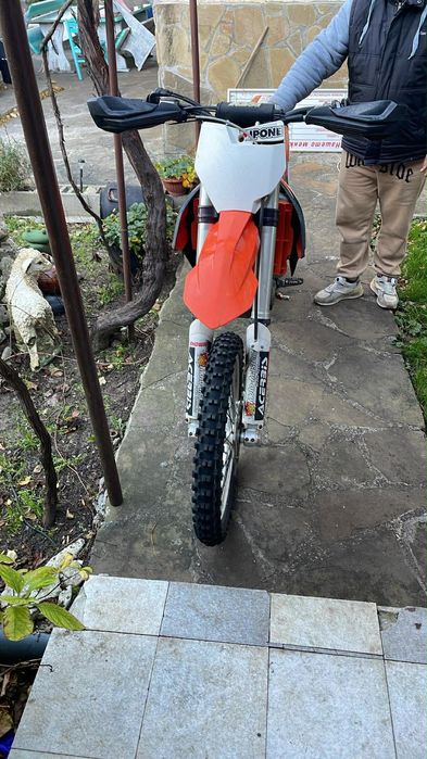 Ktm 350 2015 година