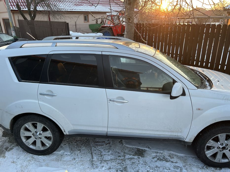 Vand mitsubishi outlander 2