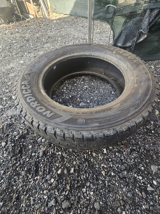 205x65x16c cauciucuri  205/65/16c anvelope  205 65 16 C