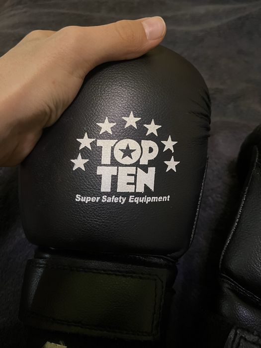 Боксерские перчатки новые top ten