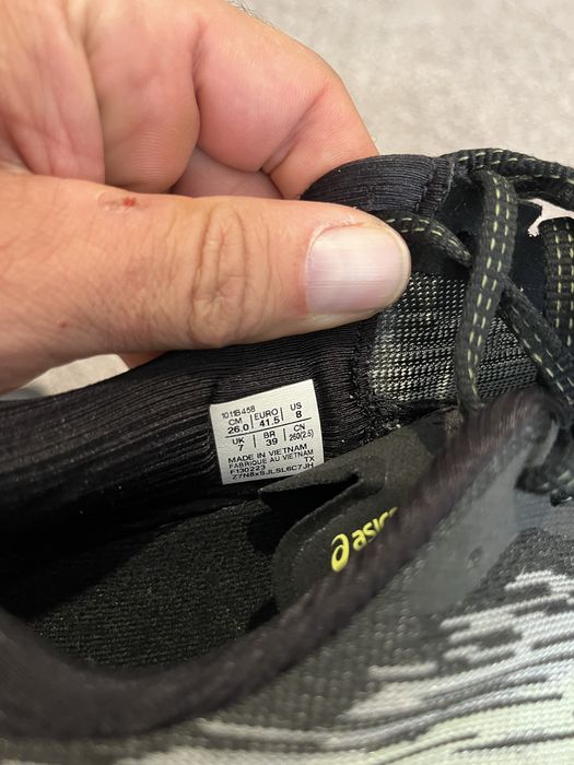 Asics Novablast 3-оригинални маратонки