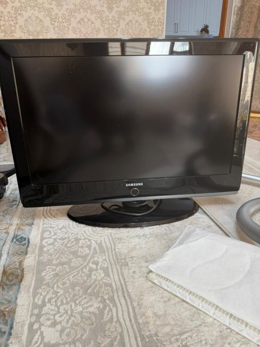 Продам телевизор LG