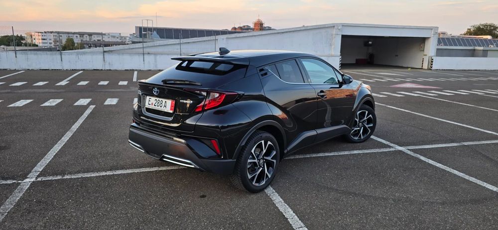 Toyota C-HR Import Germania de la Pers Fizica 2.0 Hybrid 184cp Team Deutschland