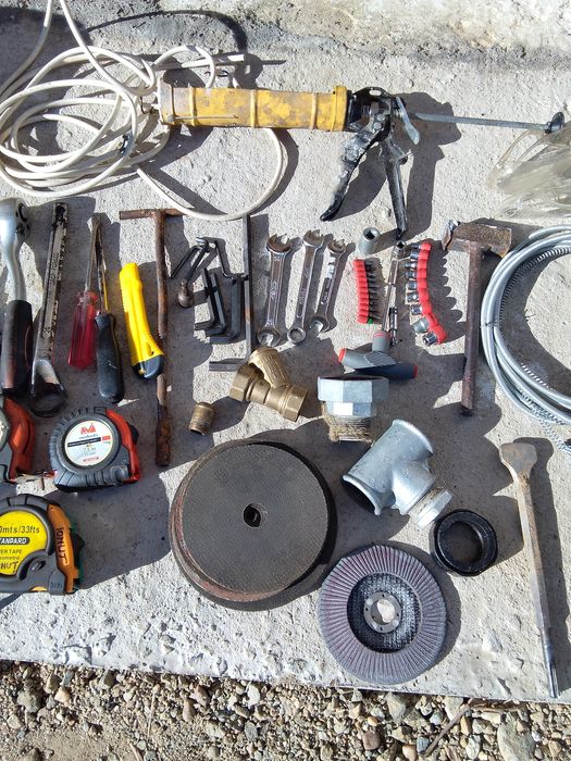 Scule de mana,șuruburi!