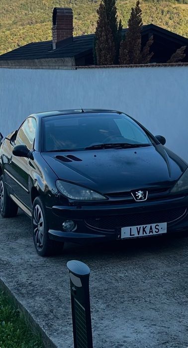 Vând Peugeot 206cc