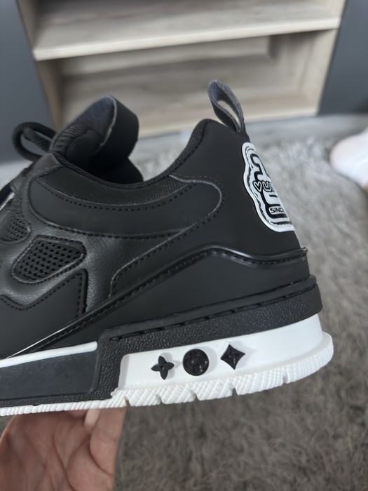 Louis Vuitton skate 45