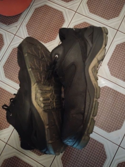 Работни обувки .