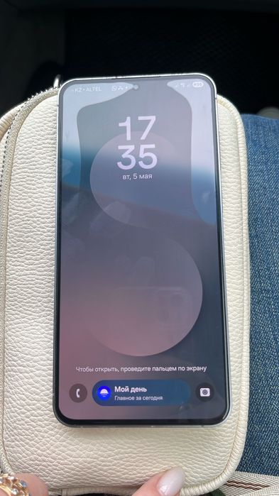Samsung s25 fe. Самсунг с25 фе