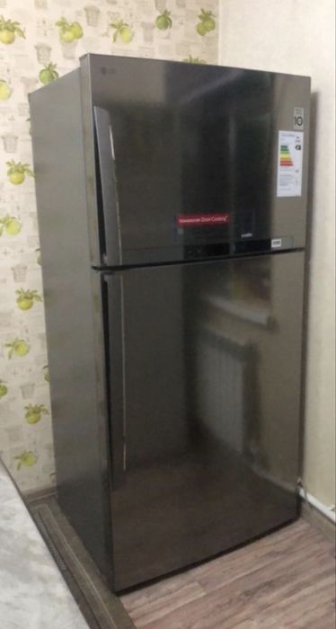 Холодильник большой LG