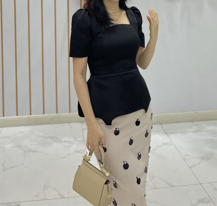 Продается блузка и юбка