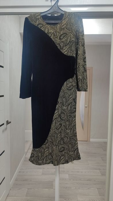 Платье вечернее велюр, 48 размер