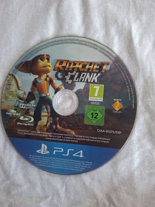 Продавам игра за плейстешън 4 RACHET CLANK