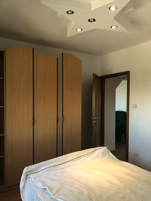 Inchiriere apartament 3 camere Praporgescu  ,centrala gaz