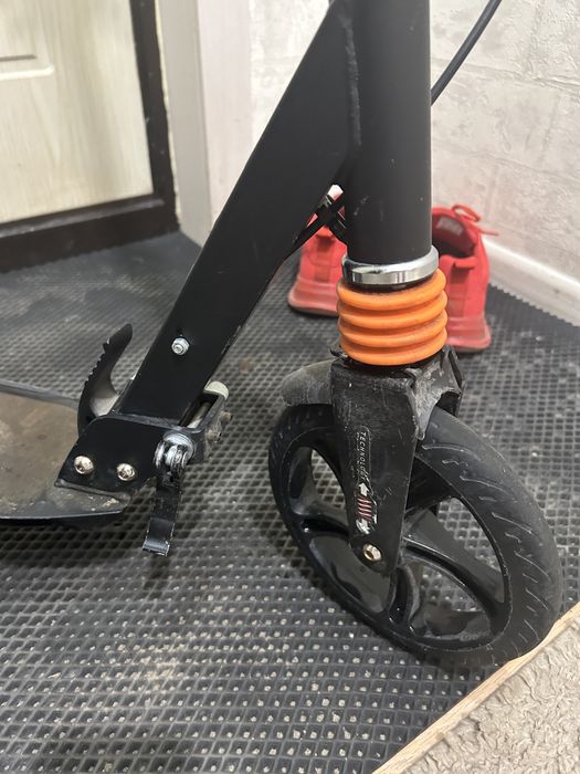 Продам самокат для детей и подростков