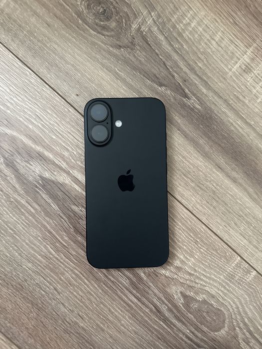 iphone 16 хорошом состоянии