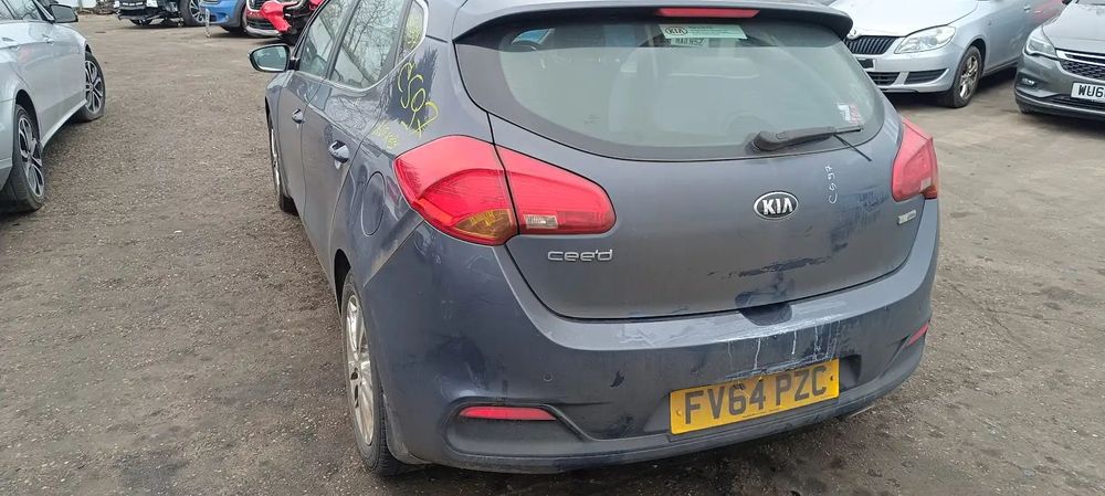 Dezmembrari / Dezmembrez Kia Ceed (JD) [Fabr 2012-2018] 1.6 CRDi D4FB cutie viteze manuala cod culoare PLANET BLUE