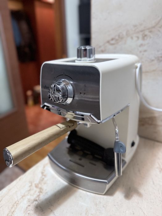 Кафемашина еспресо UFESA