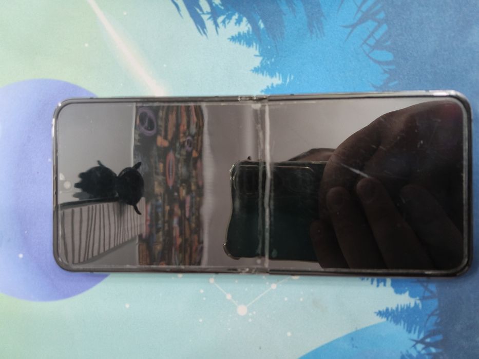Samsung z-flip 5 (512 gb )