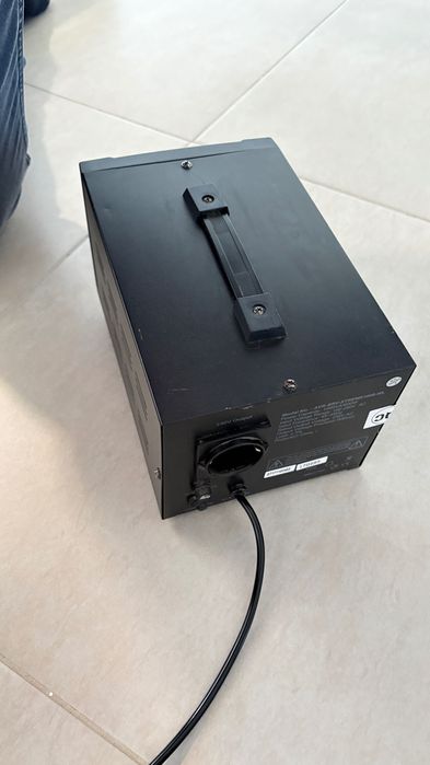 Stabilizator automat cu servomotor Well X-Treme 1000