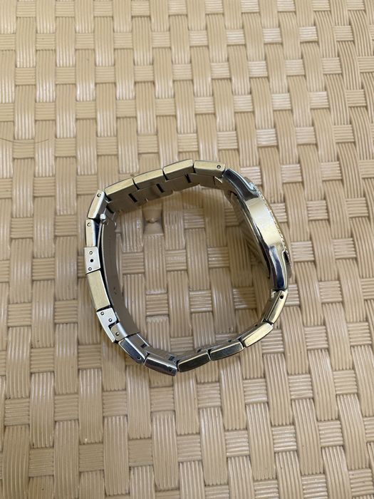 Часовник Charles Delon