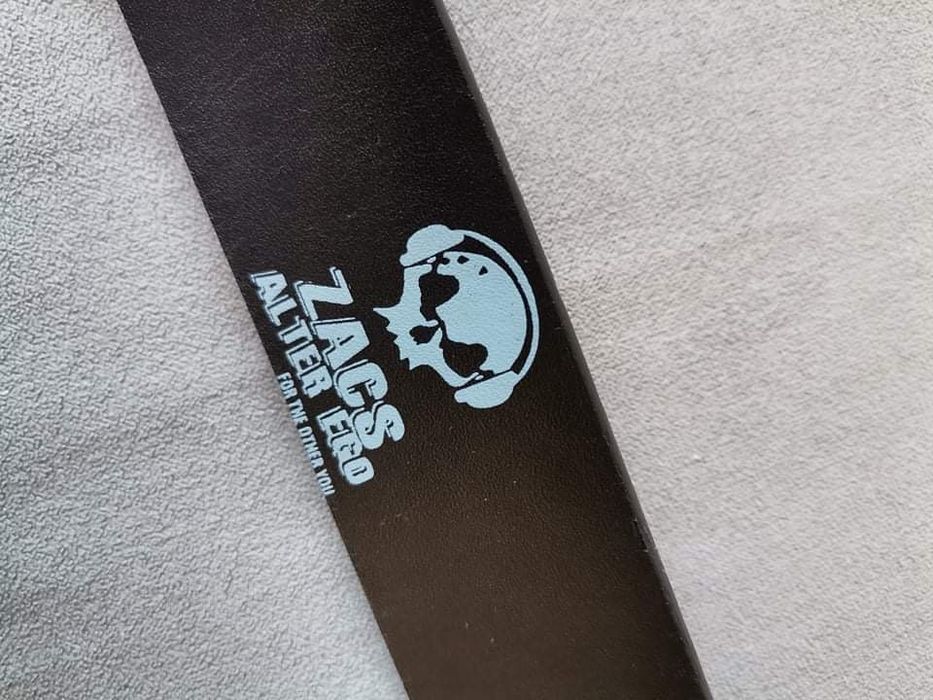 Цветен колан