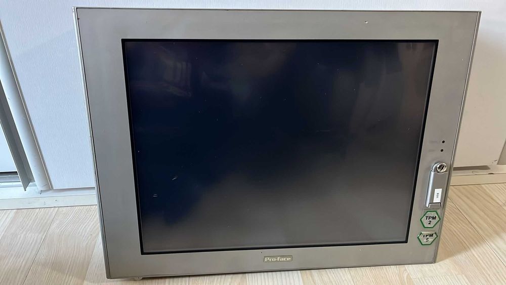 Proface PS3710A-T42-2G-XM60 – Panel PC Industrial, Funcțional, Windows XP Embedded