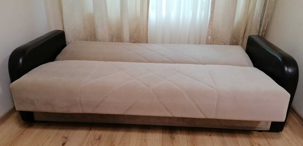 Разтегателен диван с клик клак механизъм