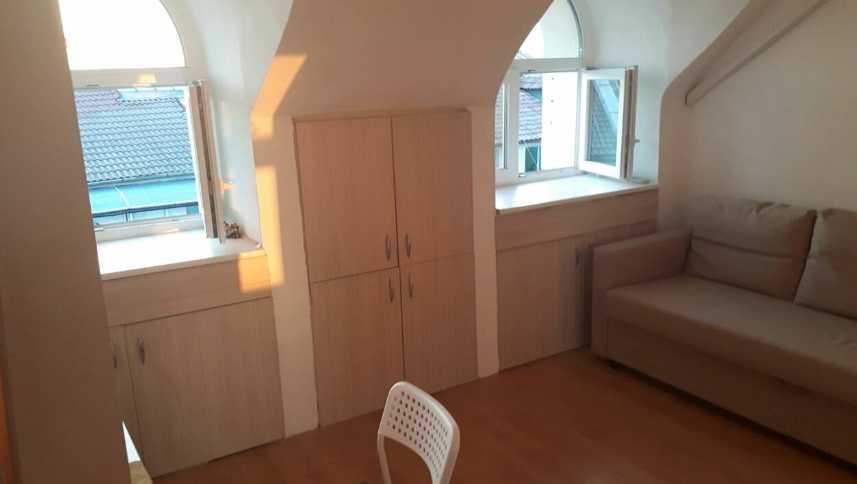 Дава се под наем Двустаен апартамент в Бургас, Възраждане - 55 кв.м за 102 € - Снимка #3