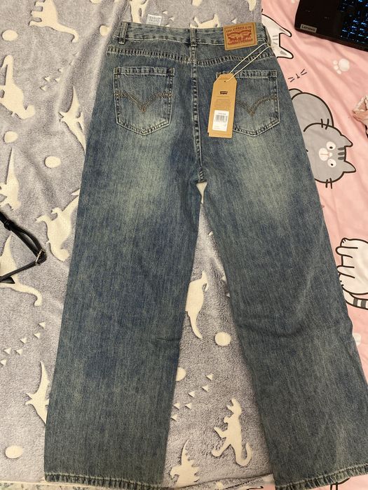 Levi’s оригинал, размер M (42–44)