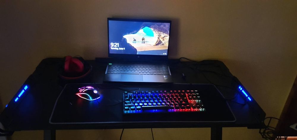Birou/masă gaming, scaun birou/ gaming