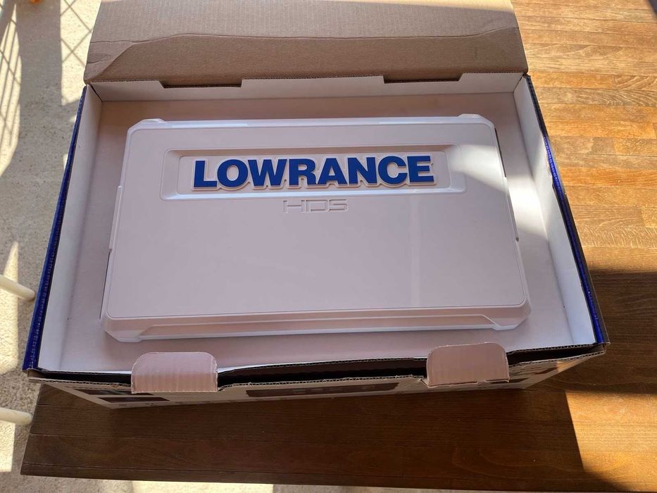 Сонар Lowrance HDS 16 Live