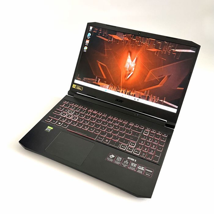 ACER Nitro 5/15,6” 144Hz/Ryzen 7 5800H/RTX 3060 6GB/1TB NVMe/16GB DDR4
