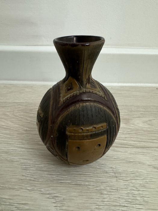 Вазочка керамическая маленькая