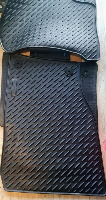 Гумени стелки за Фолксваген Туарег Tuareg
